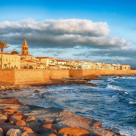 Lovely Studio In The Heart Of Alghero Luaran gambar